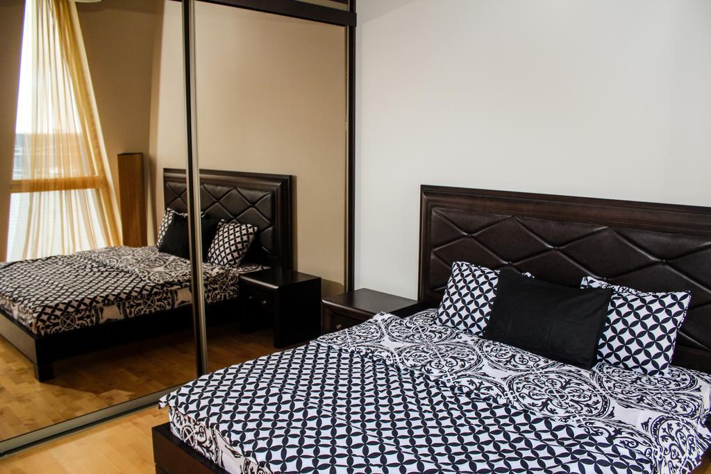 Rotermanni Lux Apartment Tallinn Eksteriør bilde